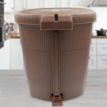 Mini Plastic Pedal Dustbin for Kitchen, Office & Car Use (1 PC)