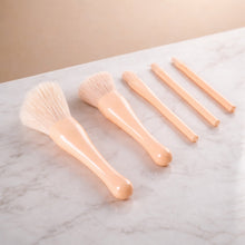 Portable makeup brush set for travel