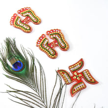 Charan Sparsh Laxmi Feet Design