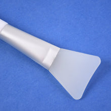 Zen Glow Silicone Brush