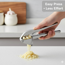 Aluminum Garlic Press – Easy-to-Use Lightweight Kitchen Tool
