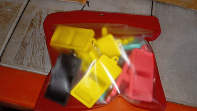 2 in 1 Keychain with Mobile Holder 